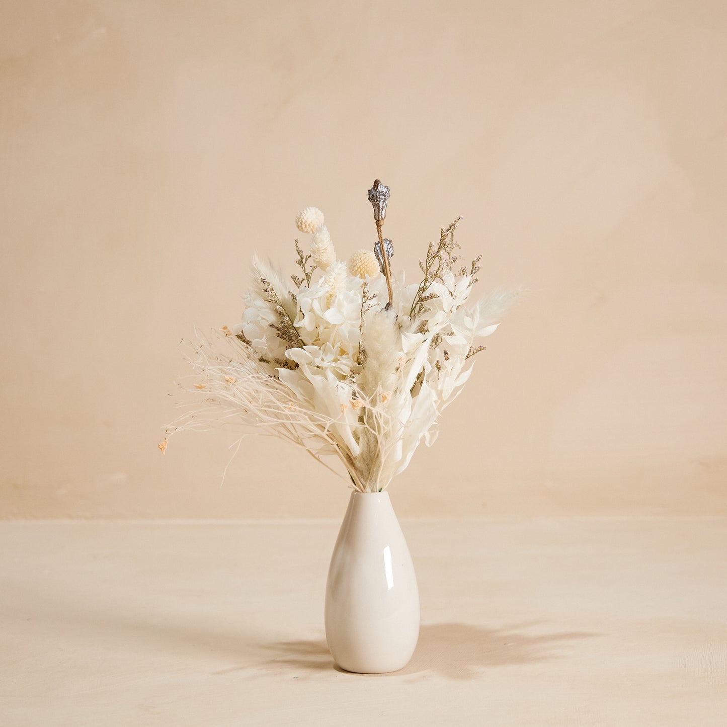 Pearl Petit Bouquet in Vase