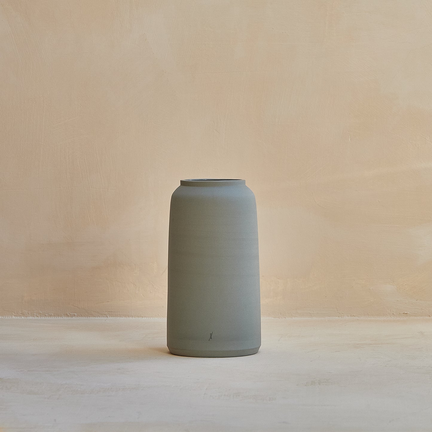 L'insolence - Bouquet Vase Large
