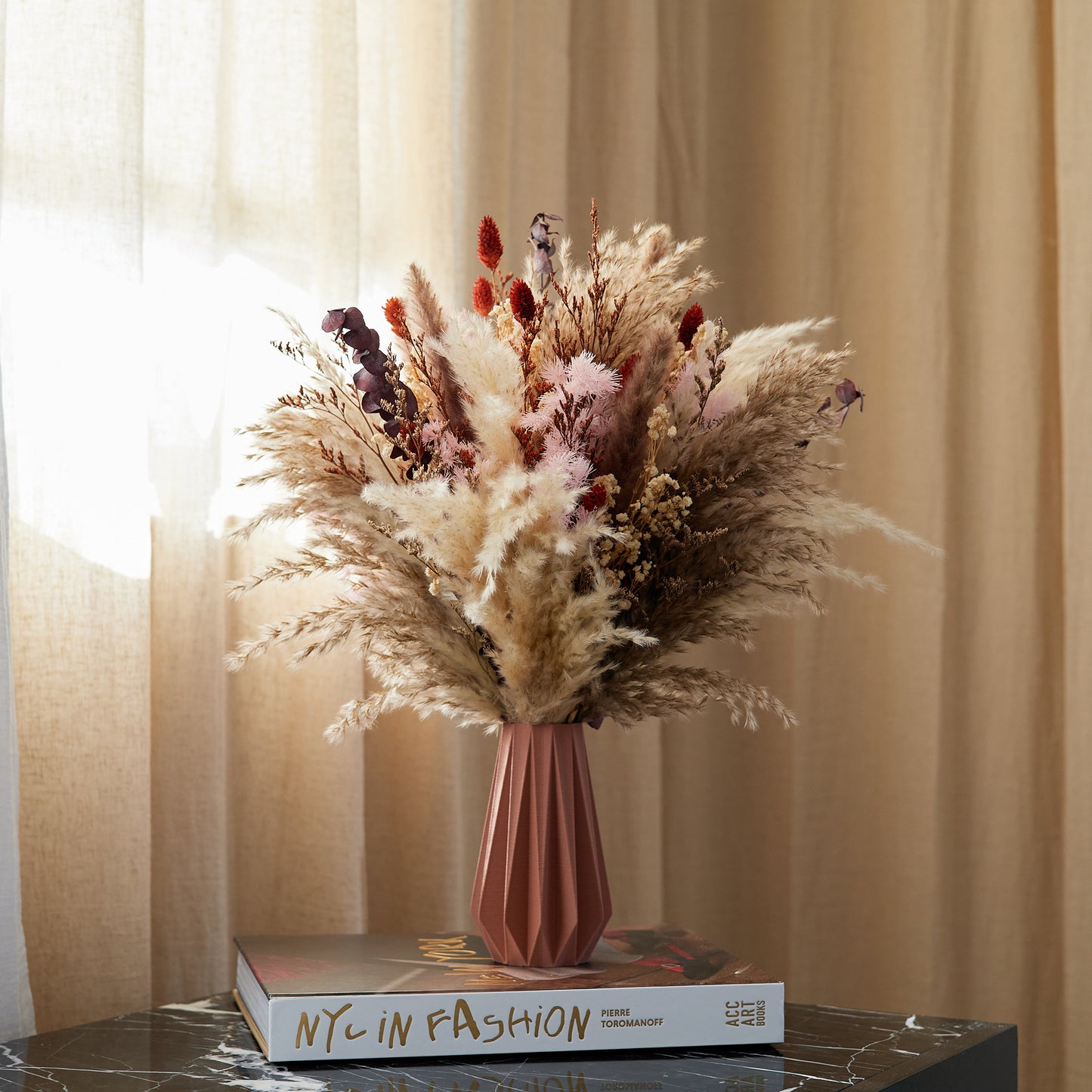 Fleurs Rose Bouquet with 3D Vase
