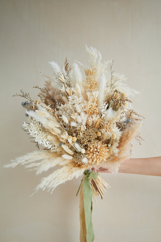 PRE-ORDER Luxury Bridal Bouquet - The Ivory Collection