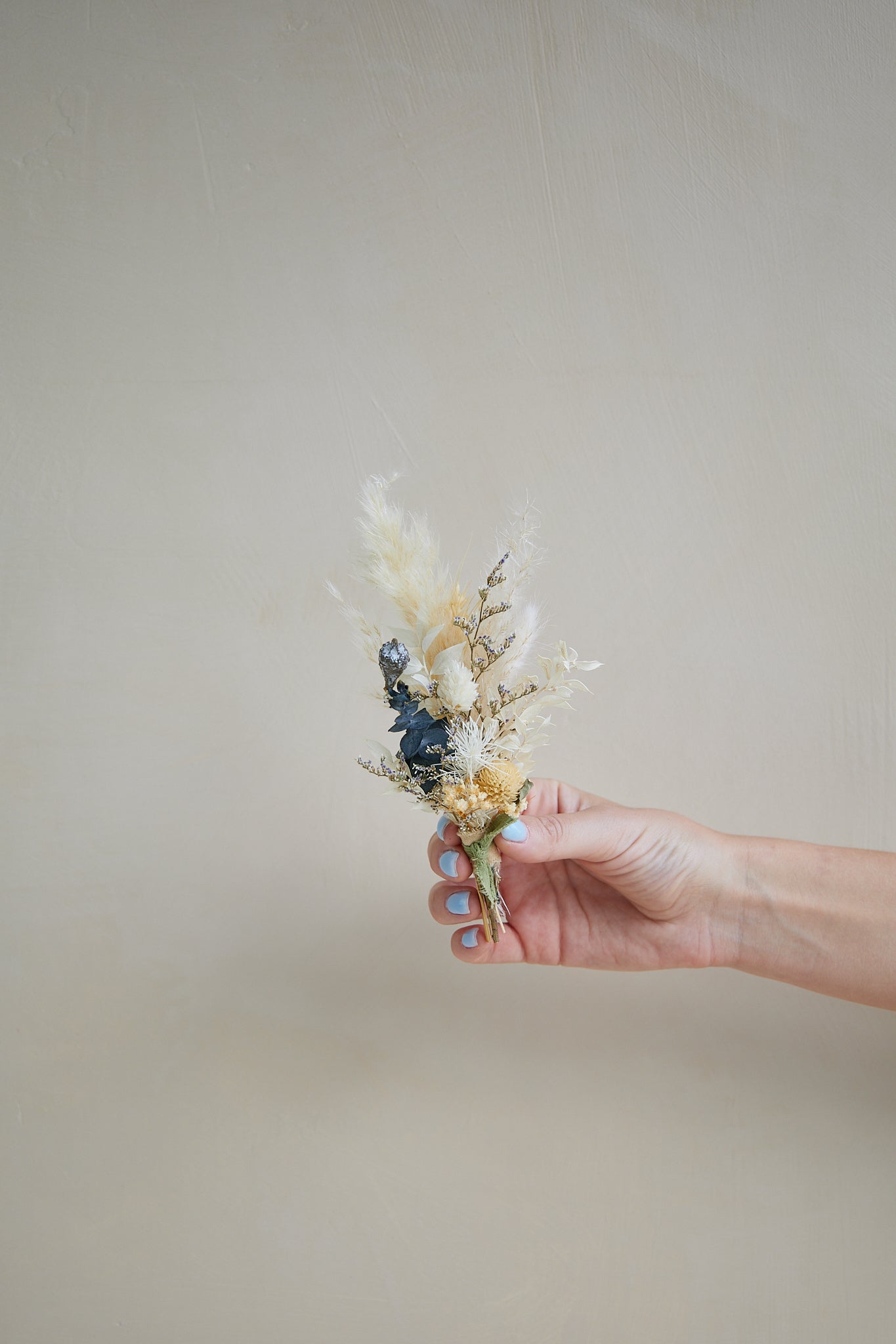 Boutonnière - The Ivory Collection