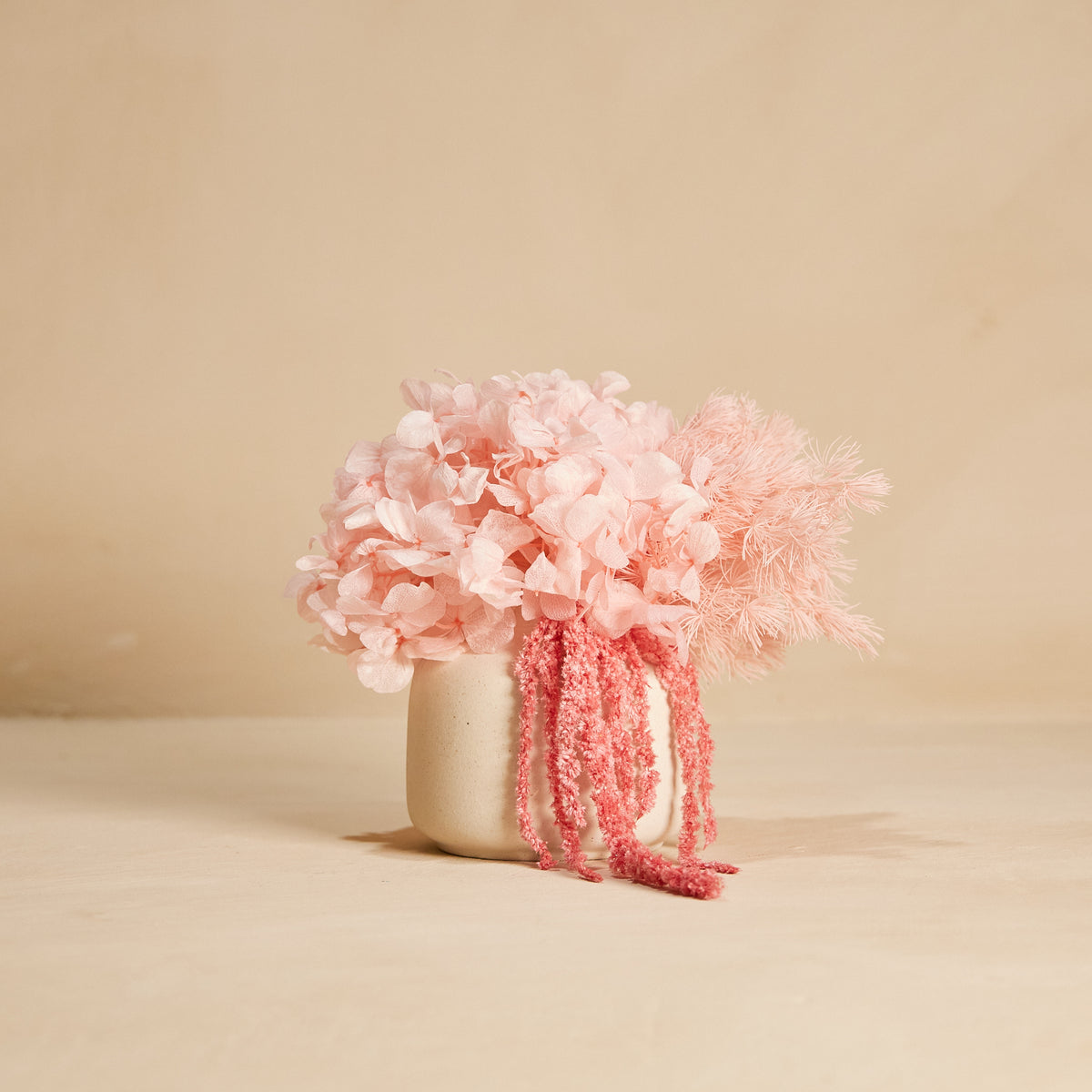 Rosie Petit Bouquet in Vase