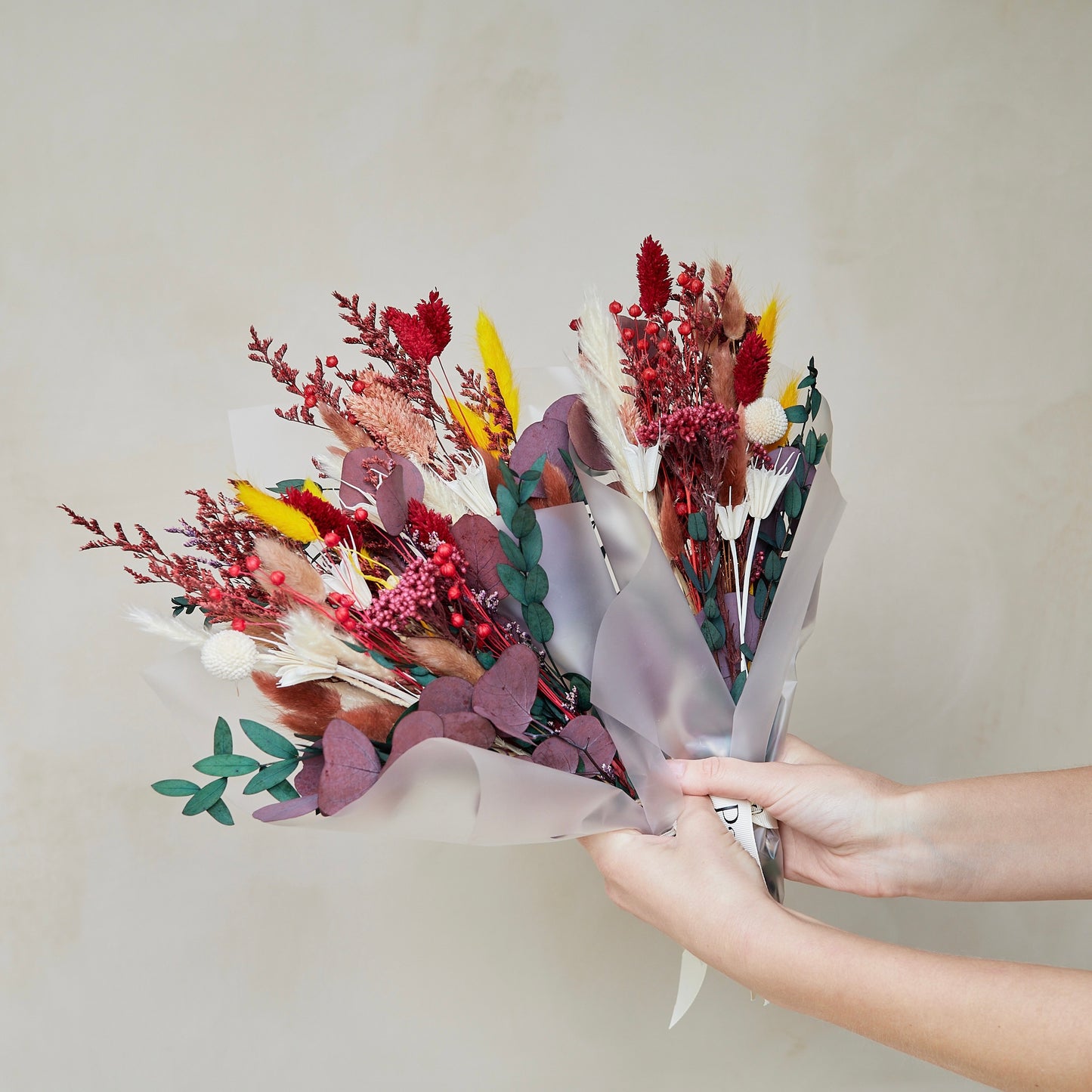 Small Dried Bouquet - Red